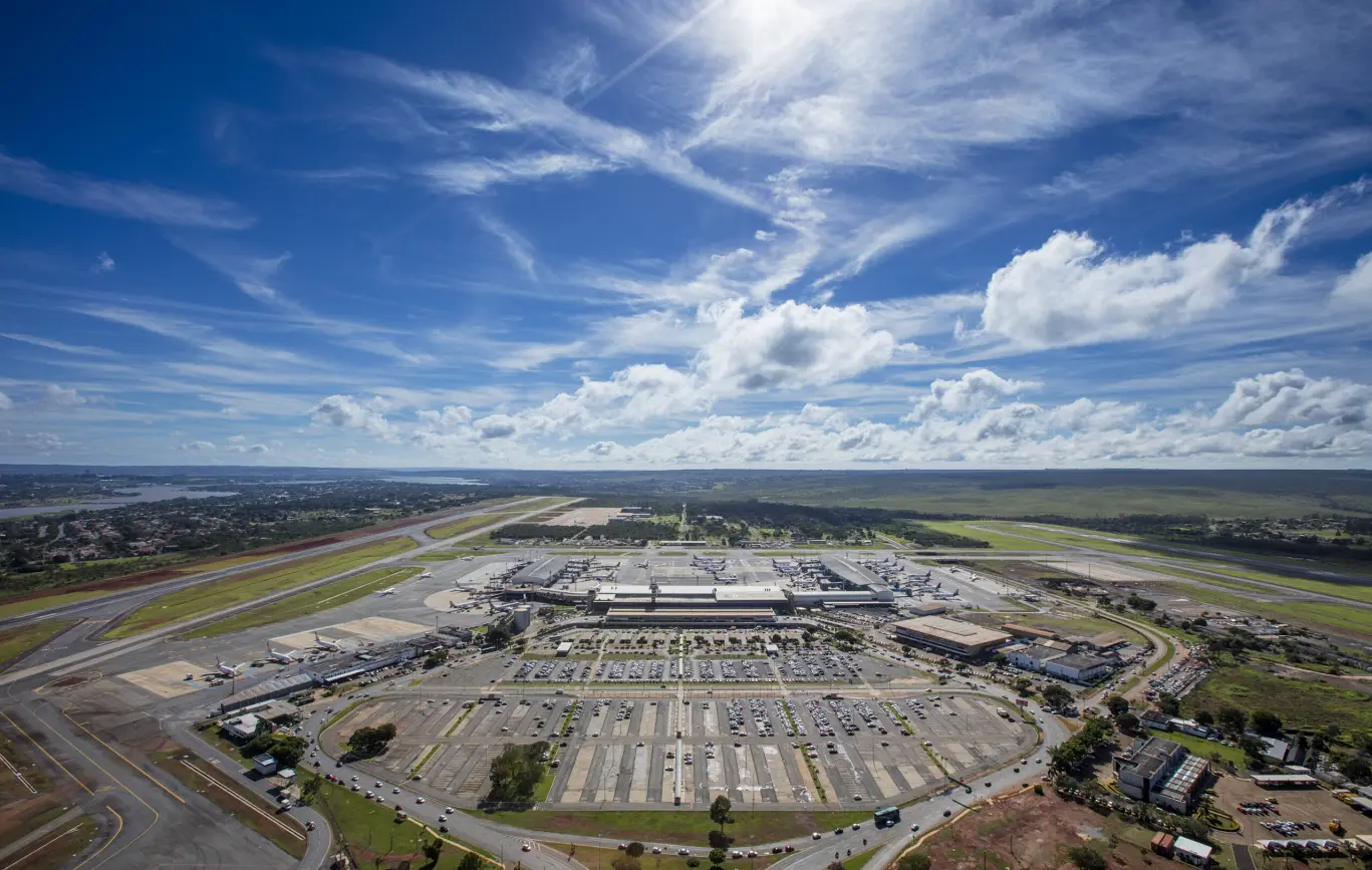 Aeroporto de Brasília 1367 por 867 Foto Agência Brasília
