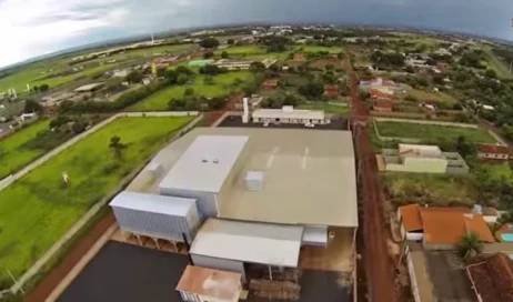 2015.05 - Foto Vídeo Visão aérea galpão da Fábrica e Adm. II