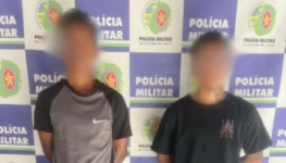 Adolescente e jovem envolvidos na "brincadeira" | Foto: Reprodução / Polícia Militar