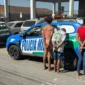 Travesti e comparsas | Foto: Reprodução / Polícia Militar