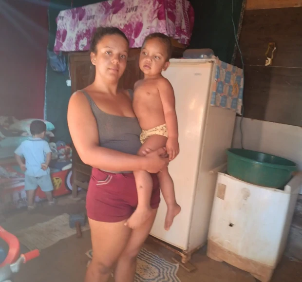 7a645846-cc3e-4e5c-bd18-835fa1215503