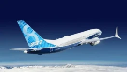 1_737_8_in_flight_tail_full_08-33985264