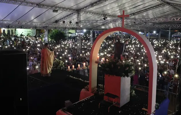 novena-em-louvor-a-nossa-senhora-da-assuncao-2-25-reune-fieis-em-goiania