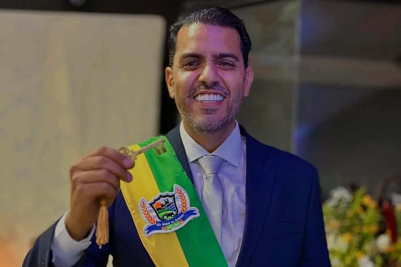 Jerônymo Siqueira 56 1300 por 867