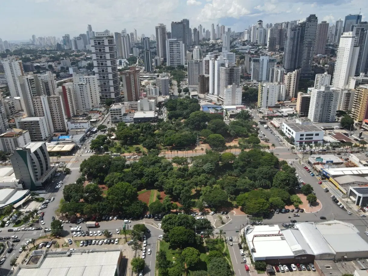 Goiania-002_Jeverson-de-Souza-1215x911