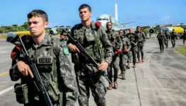 exercito-brasileiro-aviao-kc-137-707-696x464