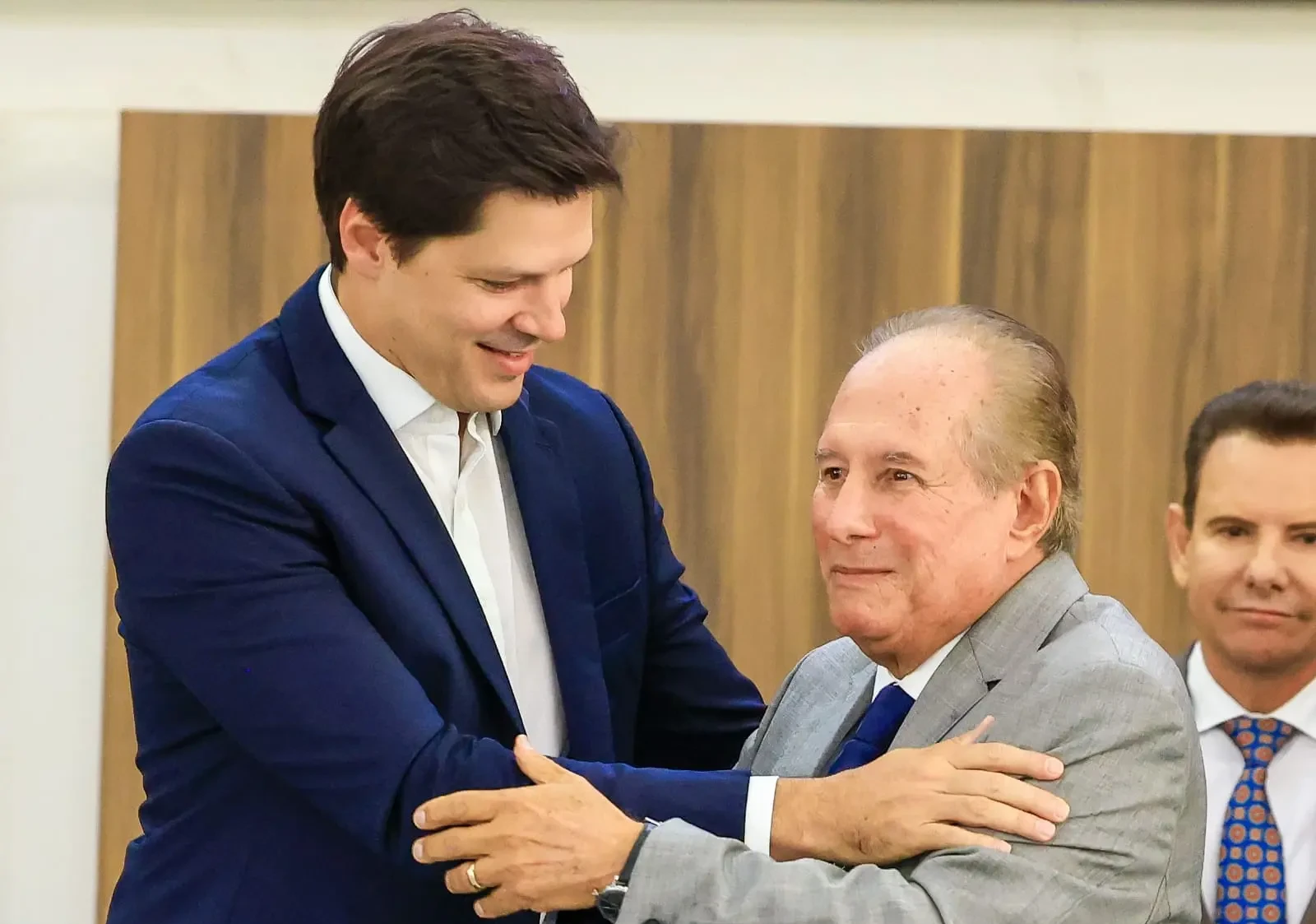Daniel-Vilela-e-Bispo-Oides-Jose-do-Carmo-na-61a-Assembleia-Geral-Extraordinaria-da-Conemad_Fotos-Wesley-Costa-SECOM-5