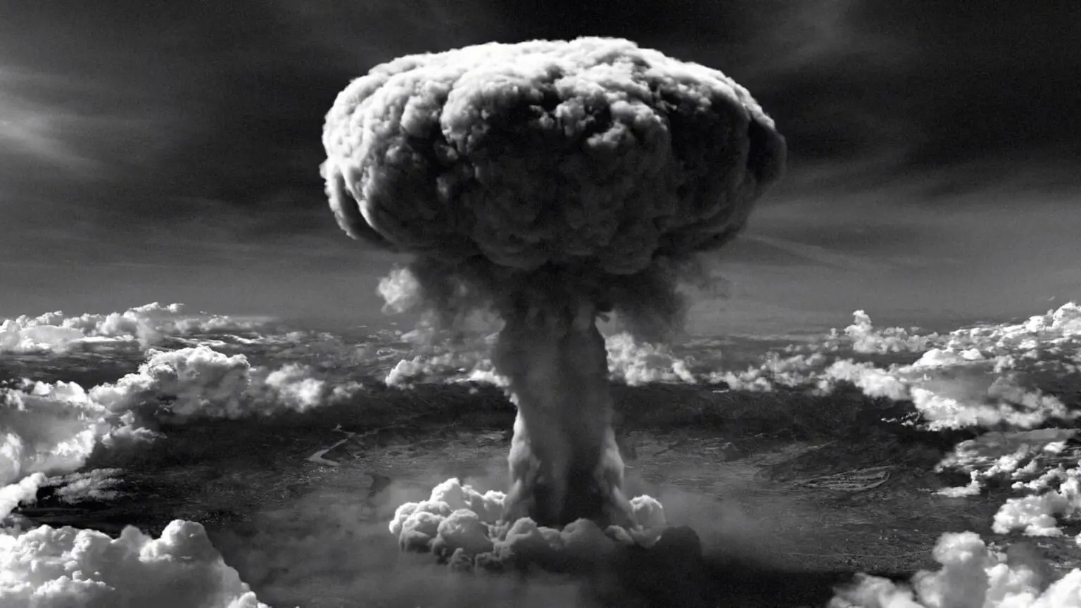 bomba-hiroshima_wikimediacommons_binary_114592-1536x864