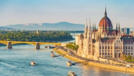 budapest-d9269286-240902121007_899df325_240913170029_1280x853