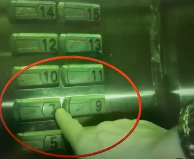 Patherson Center foto elevador