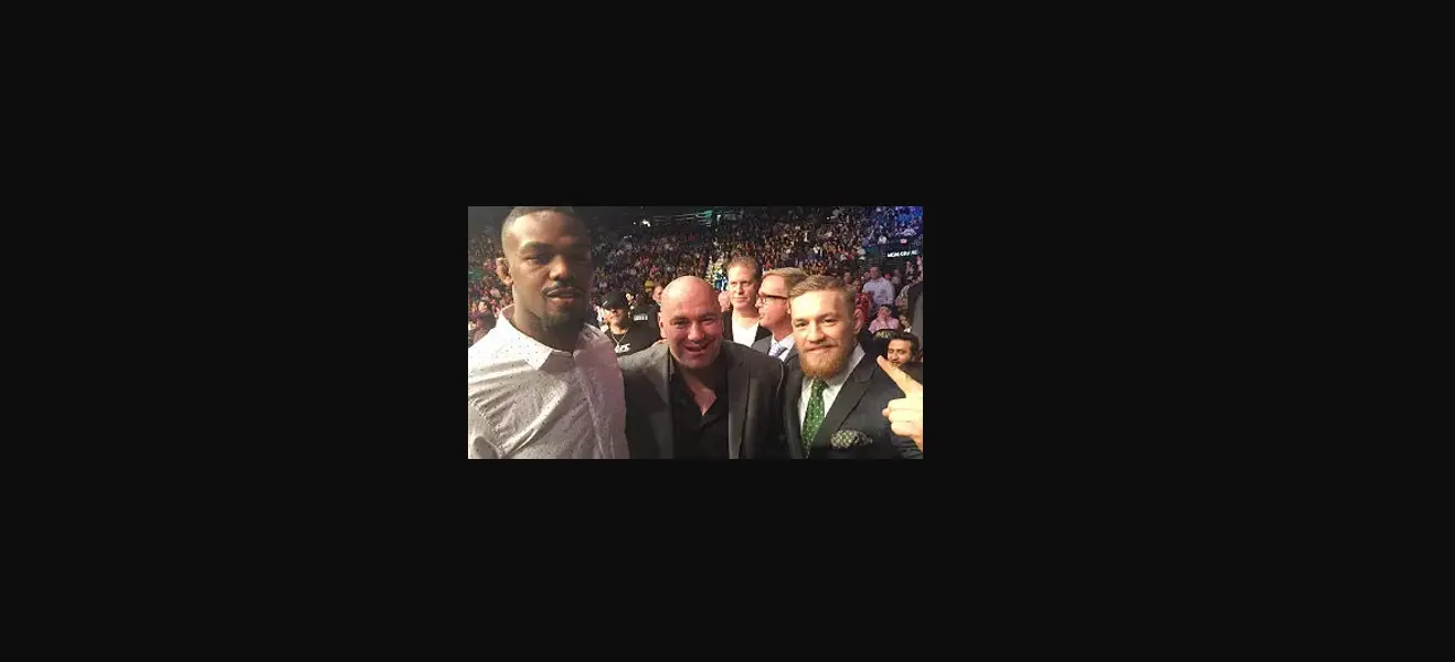 Jon Jones e Dana White e Connor McGregor 1