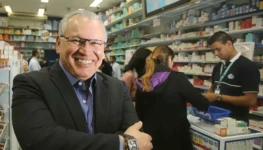 Sidney oliveira ultrafarma