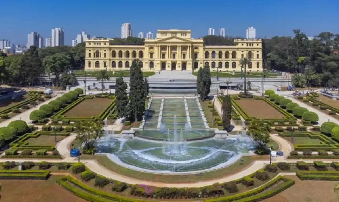 Museu do Ipiranga hoje um marco turístico de São Paulo