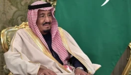 960px-Salman_of_Saudi_Arabia_2017-10-05_2-712x370