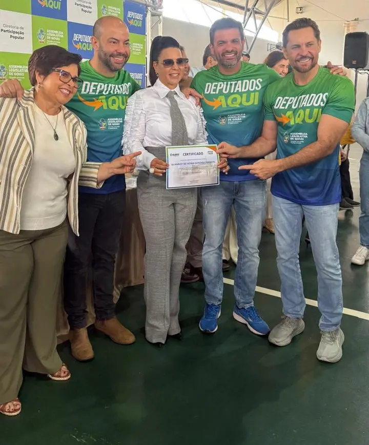 Silmarley Tomazini com Bia Lima e Hugo do Laticínio e Issy Quinan e Bruno Peixoto foto Divulgação 0k2