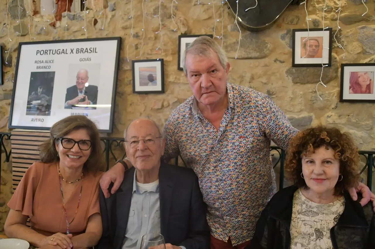 Suely e Irapuan Costa Junior e Silvio Tavares e Rosa Alice Branco Foto Divulgação