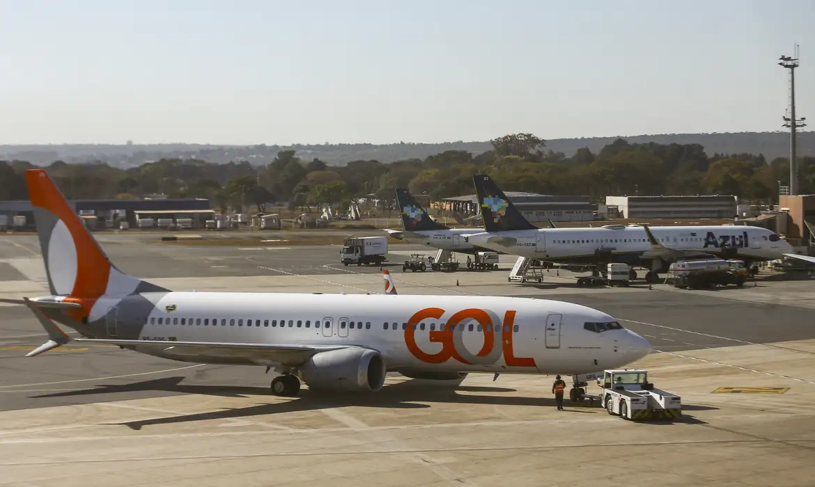 avioes-aeroporto_mcamgo_abr_290720221818-13