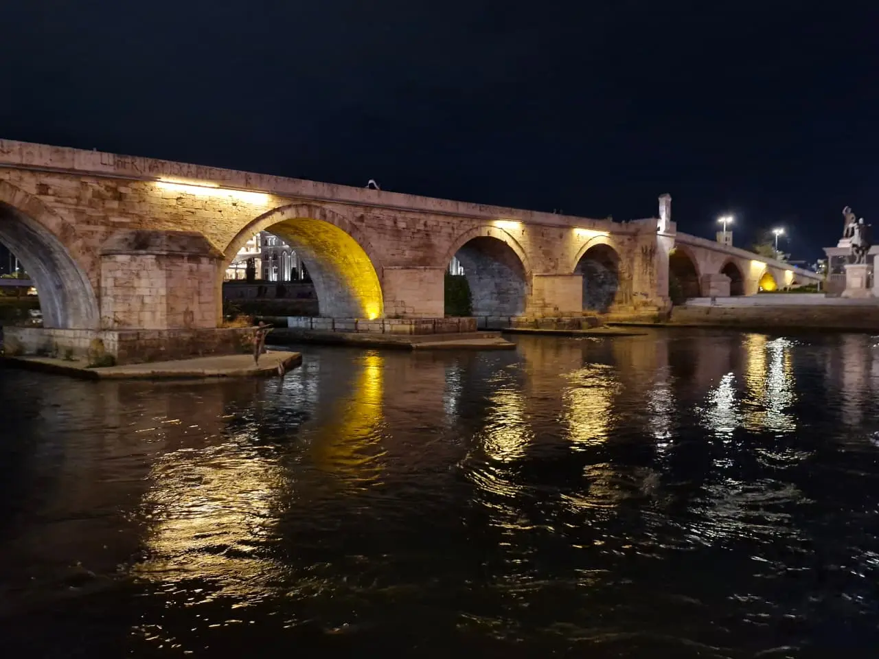 Ponte de Pedra erguida durante o domínio otomano Foto Marcio Fernandes 2025