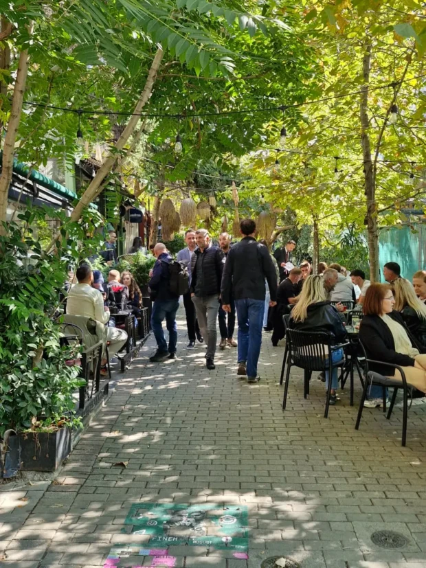 Os kosovares tocam a vida apesar das ameaças da Sérvia Foto de 2025 Marcio Fernandes