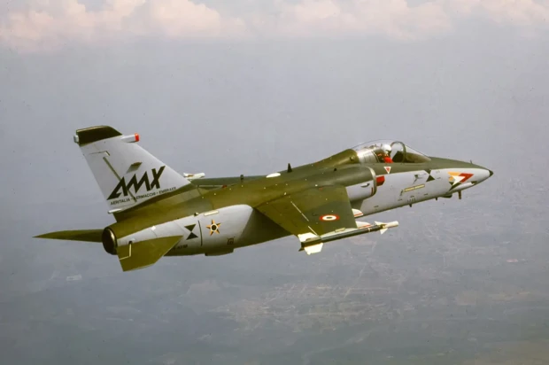 caça AMX