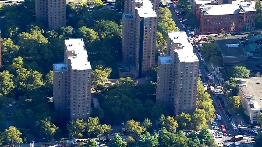 still-21992465-74768-46-still