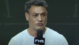 Em-lagrimas-Popo-anuncia-aposentadoria-do-boxe-apo0136357600202510062118-ScaleDownProportional