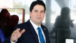 Ministro-AndreFufuca-SilvioCostaFilho-MarcioFranca-Posse-PalacioDoPlanalto-31-848x477