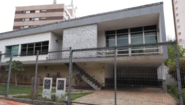 Casa do escritor Bariani Ortencio Foto Guilherme Alves Jornal Opção 2025 de 1300 por 867