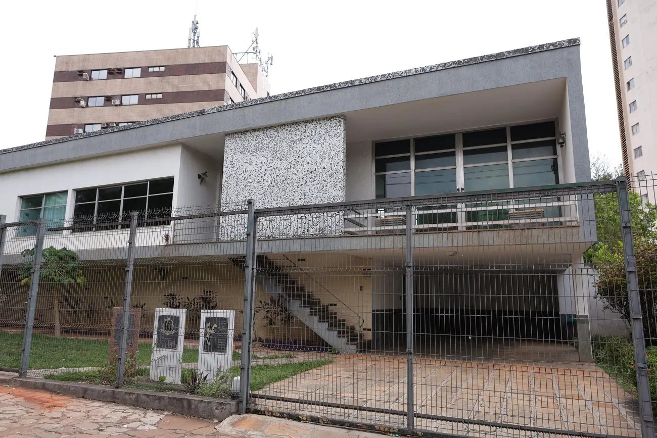 Casa do escritor Bariani Ortencio Foto Guilherme Alves Jornal Opção 2025 de 1300 por 867