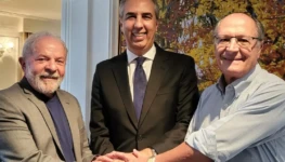 Lula com José Eliton e Geraldo Alckmin foto Reprodução