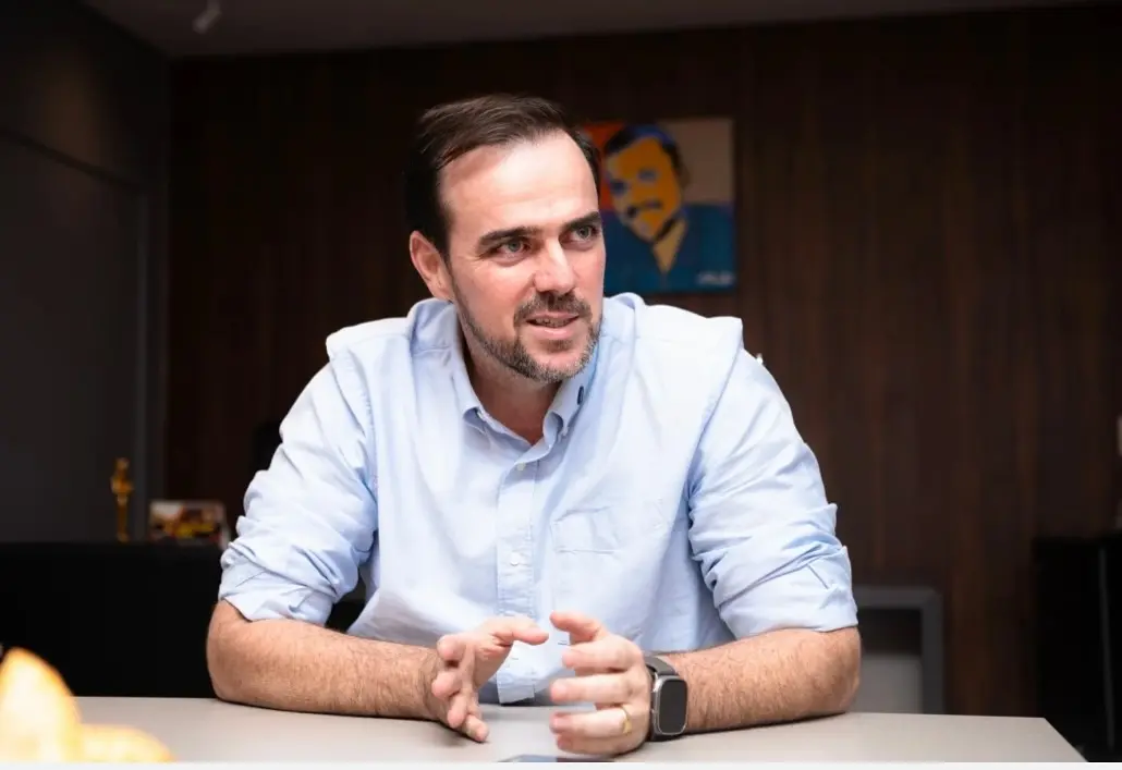 “Começamos a semana com aquilo que sempre guiou minha trajetória- o diálogo.É ouvindo, construin