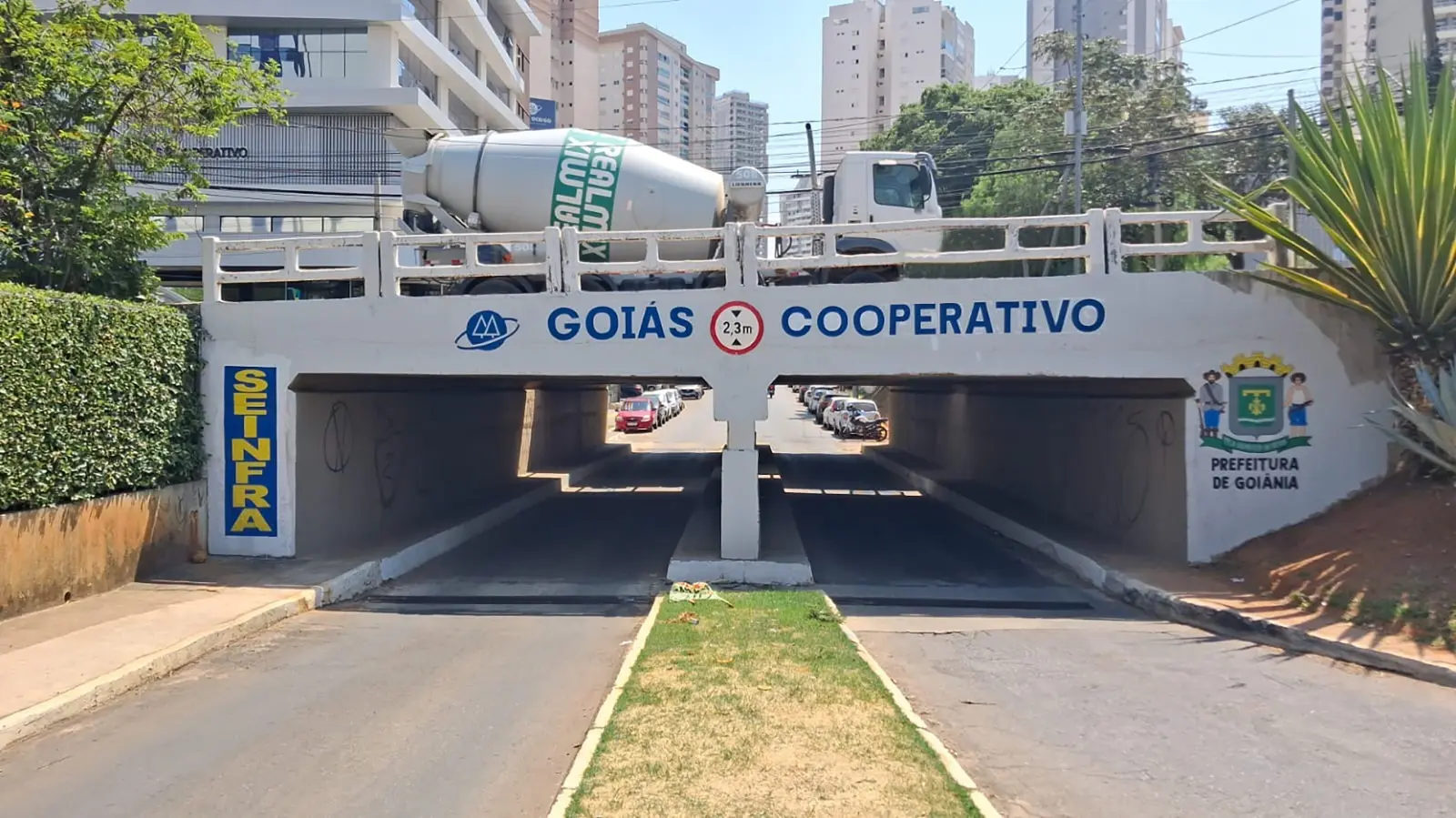 3370948d-de63-402d-8b97-f9a8ff7557f6