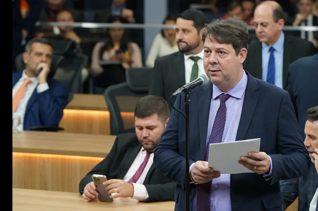 Karlos Cabral foto da Assembleia Legislativa 2 867 por 1304