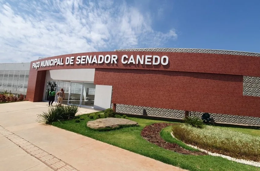 22.09.2023-Reuniao-na-prefeitura-de-Senador-Canedo-com-os-trabalhadores-da-Saude-152-850x560