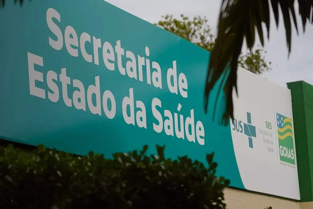 2101-fachada-ses-go-1024x684