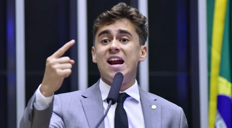 nikolas-ferreira-causa-polemica-ao-comentar-operacao-policial-no-rio-de-janeiro--e6c68d6818704972