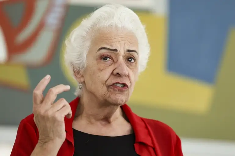 clara-ant_mcamgo_abr_27012025-4