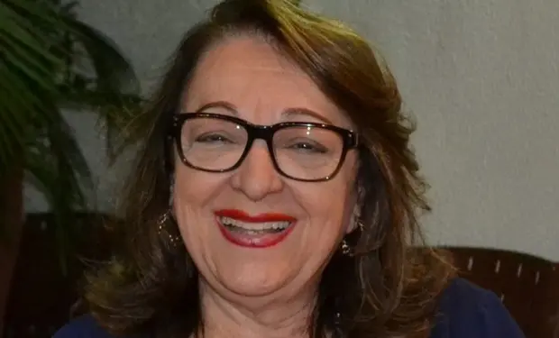 leda-selma-e1640723626877