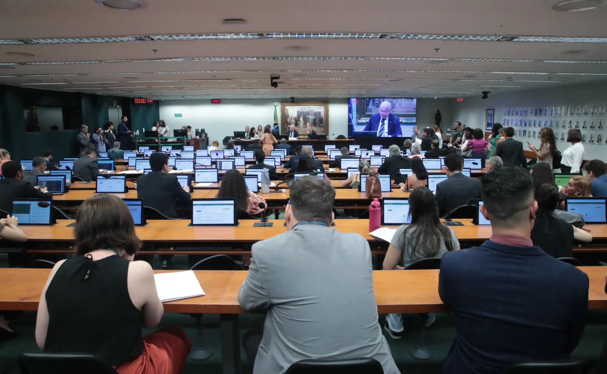 img20251112110954464