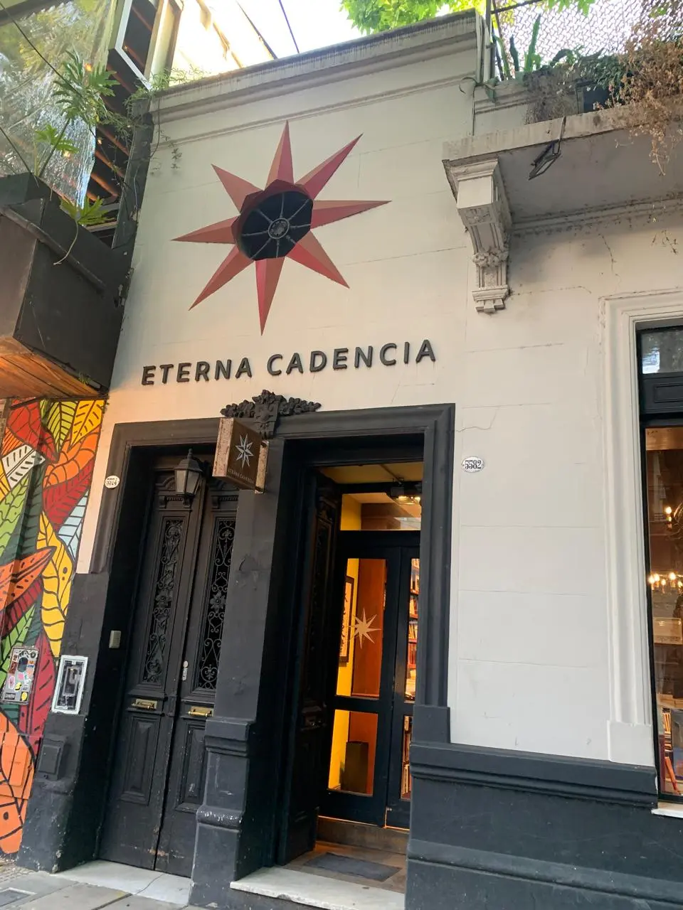 Livraria Eterna Cadencia foto Euler de França Belém 2025