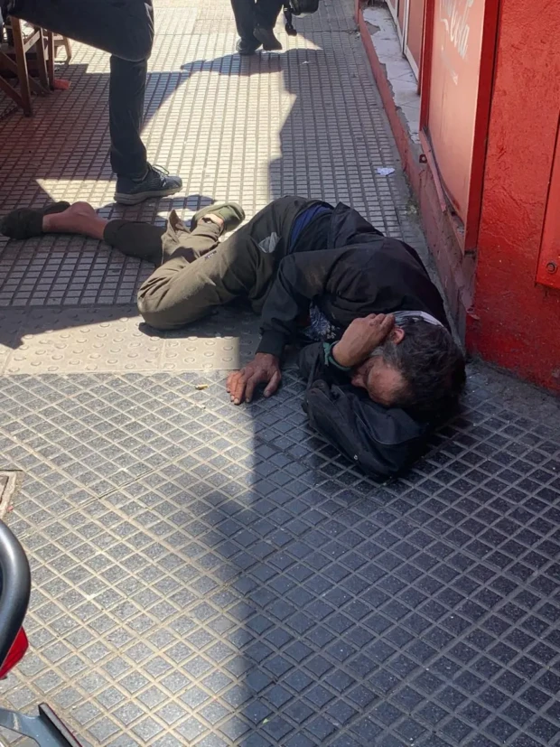 Mendigo numa rua de Buenos Aires 1