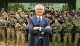 caiado-policia-1024x682