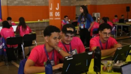 WhatsApp Image 2025-11-24 at 07.00.42 (1)