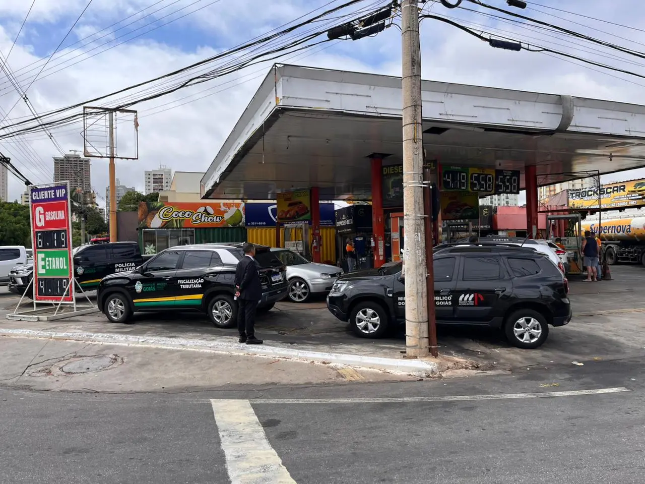 WhatsApp Image 2025-11-25 at 18.10.25