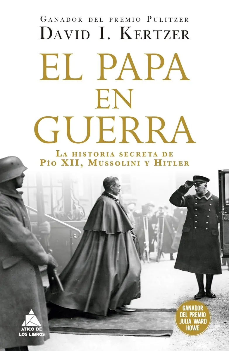 David I Kertzer capa El Papa en Guerra