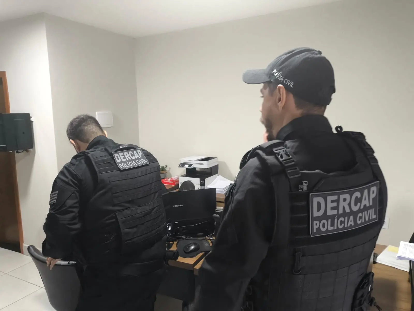 WhatsApp Image 2025-12-02 at 08.30.40