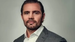 49348_2CF502733B6A1106-1