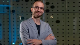 WhatsApp Image 2025-12-04 at 16.31.24