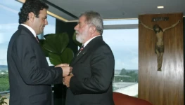 Aécio Neves e e Lula da Silva 2