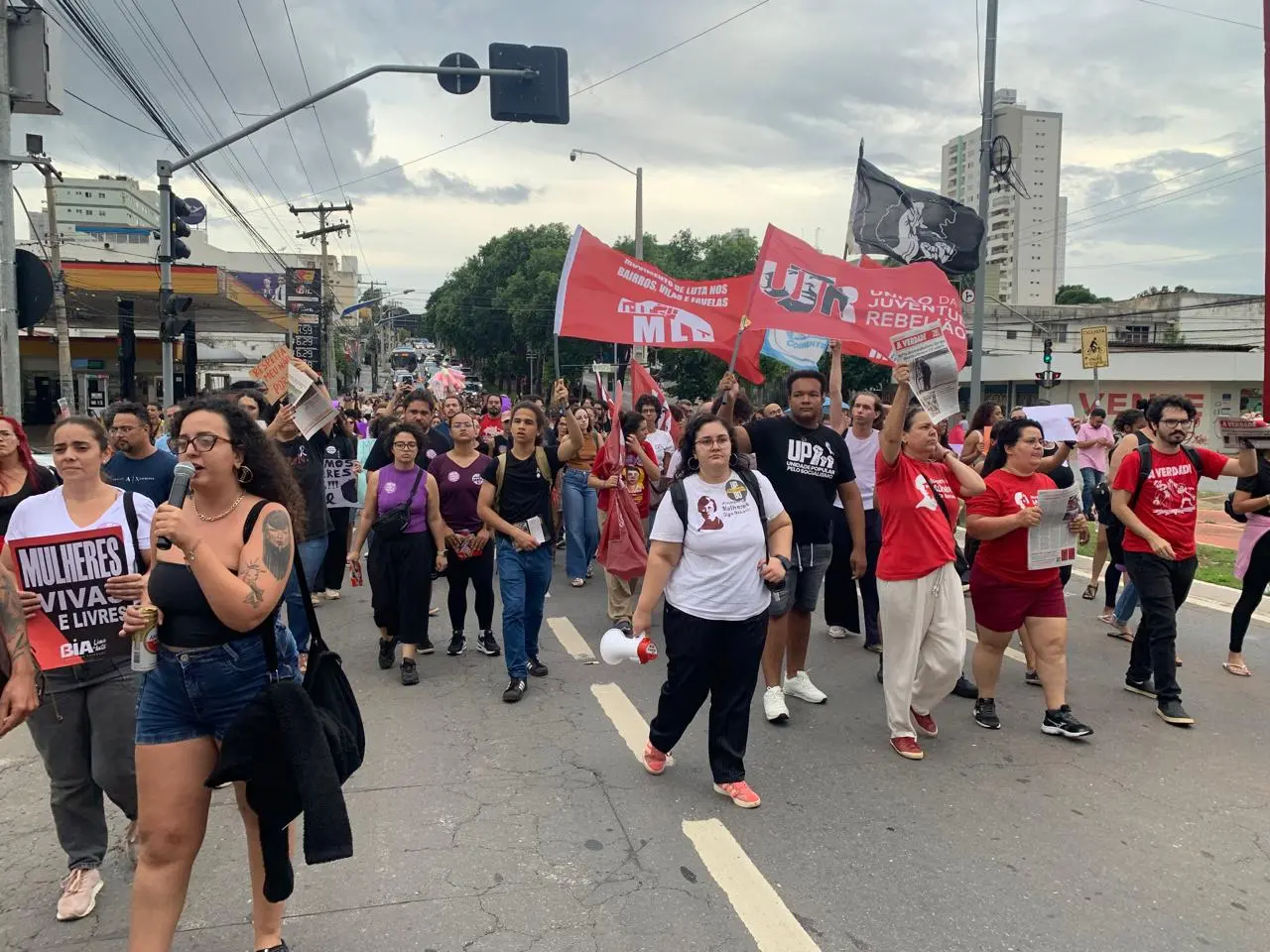 Mulheres Vivas multidão Foto Euler de França Belém